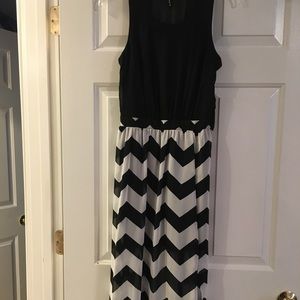 Gorgeous black and white maxi dress!